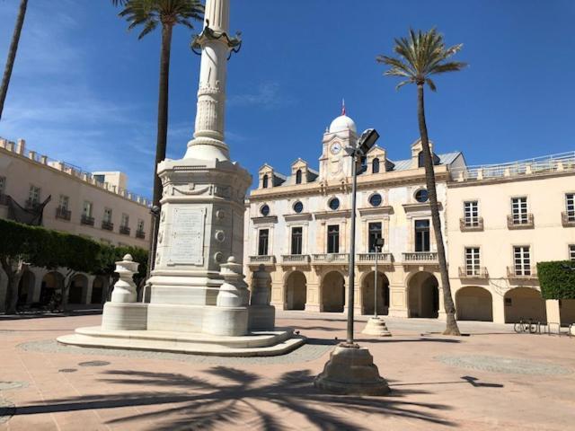 Rg Apartamentos Almería Exteriör bild