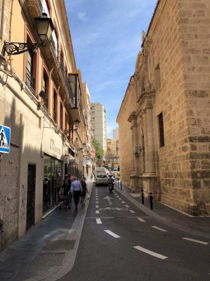 Rg Apartamentos Almería Exteriör bild